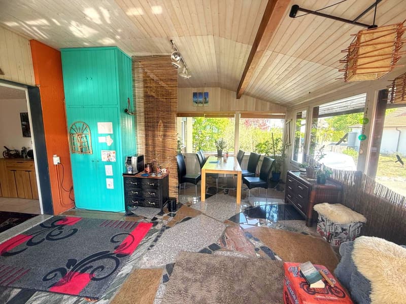 Grosszügiges Einfamilienhaus mit Pool, Wintergarten und vielseitigem Raumangebot (14)