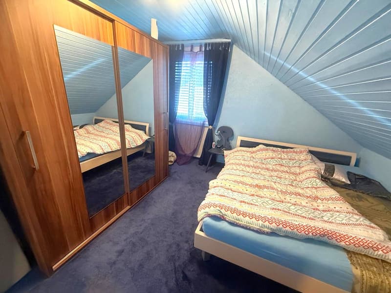Grosszügiges Einfamilienhaus mit Pool, Wintergarten und vielseitigem Raumangebot (12)