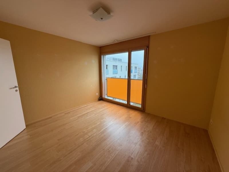 Spacious attic apartment in a quiet residential area (11)