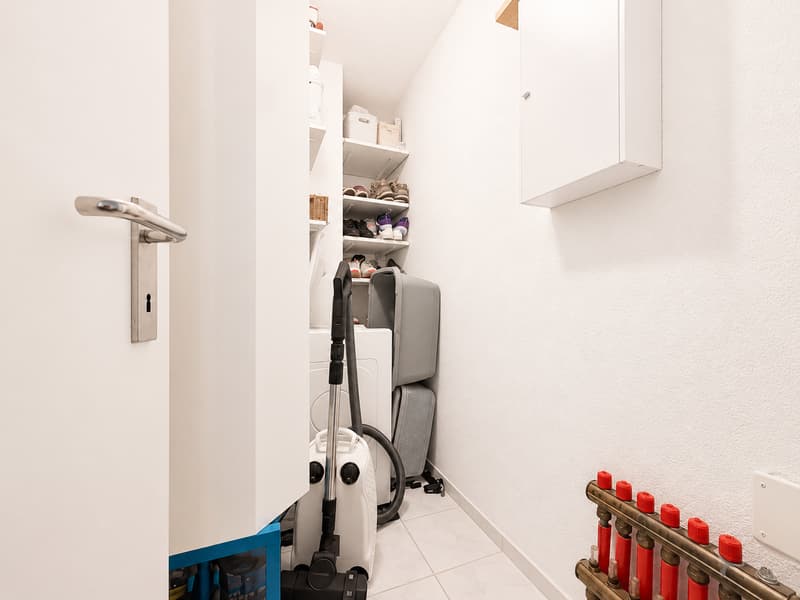 Rêve de maison avec balcon ensoleillé – Emouvrez, arrivez, sentez-vous bien (12)
