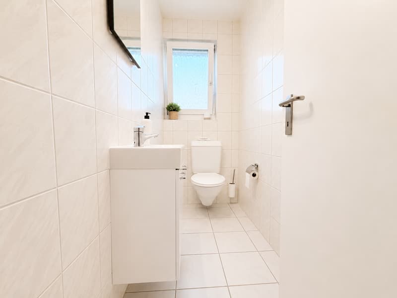 Rêve de maison avec balcon ensoleillé – Emouvrez, arrivez, sentez-vous bien (10)