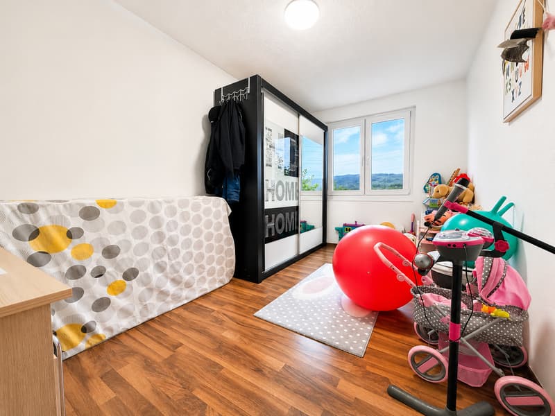 Rêve de maison avec balcon ensoleillé – Emouvrez, arrivez, sentez-vous bien (11)