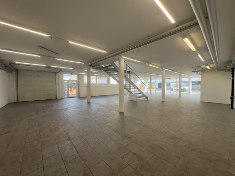 Commercial property for rent in Bubendorf (3)