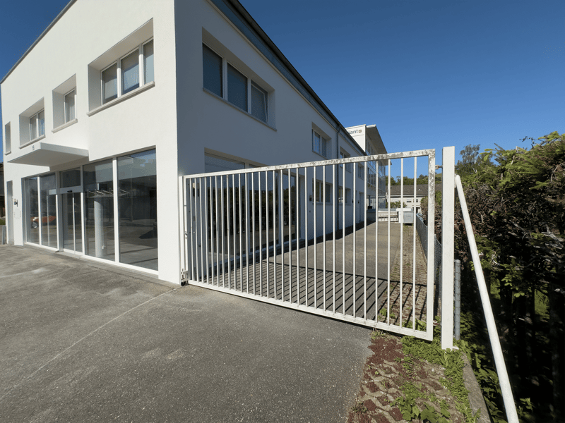 Commercial property for rent in Bubendorf (5)