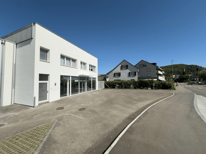 Commercial property for rent in Bubendorf (8)