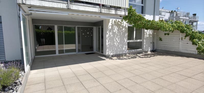 Exklusive EFH-Alternative: 4.5-Zimmer-Wohnung in Lohn-Ammannsegg (135 m²) (2)
