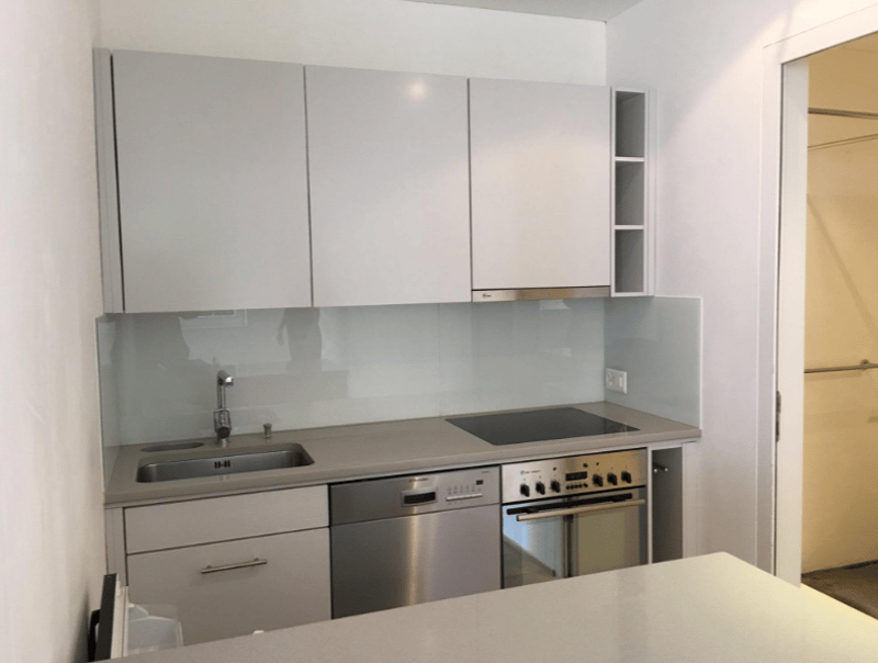Modern 1.5-room apartment in Uster (2)