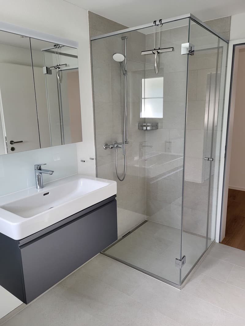 Appartamento moderno 3.5 locali con balcone e vista panoramica a Maseltrangen (9)