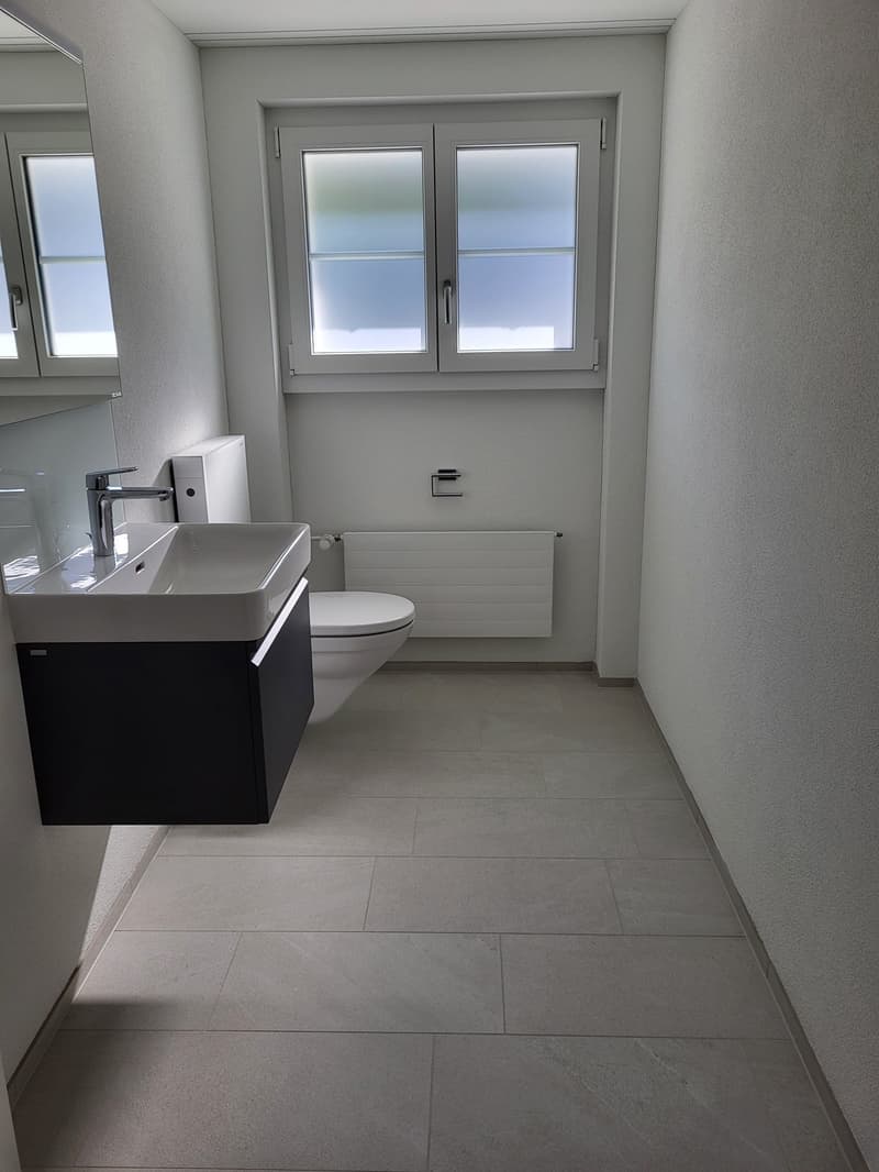 Appartamento moderno 3.5 locali con balcone e vista panoramica a Maseltrangen (7)