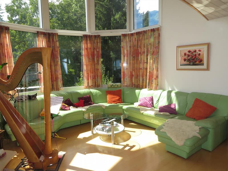 Charmantes 6.5-Zimmer-Einfamilienhaus mit Aussicht in Rebstein (7)