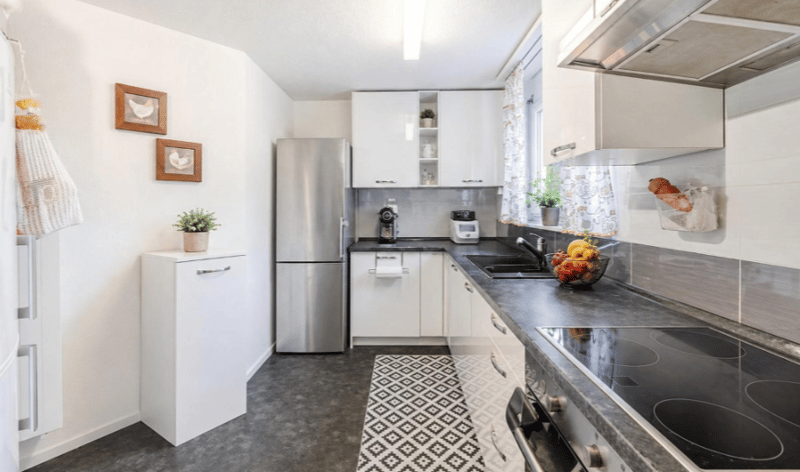 Lichtdurchflutete 4.5-Zimmer-Attika-Maisonette mit Tiefgaragenplatz, St. Gallen (2)