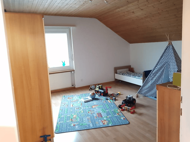Appartamento mansardato luminoso e soleggiato in affitto immediato (5)