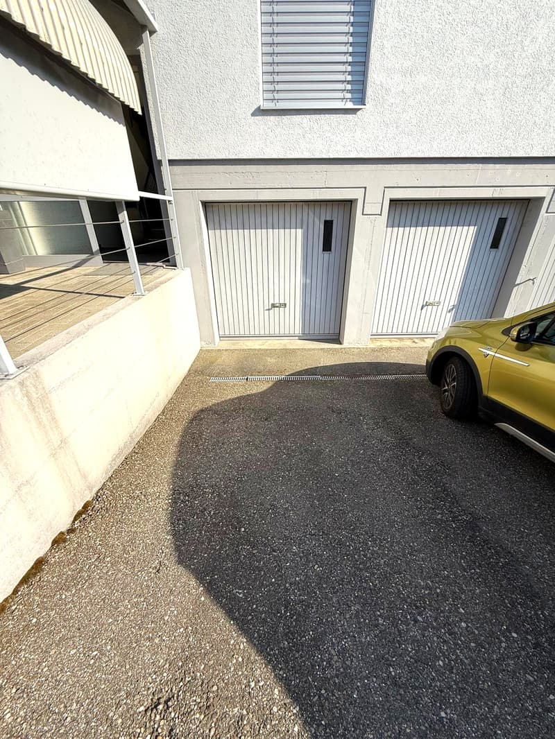 Appartamento attraente di 4,5 locali con balcone, garage e molto spazio di stoccaggio (6)