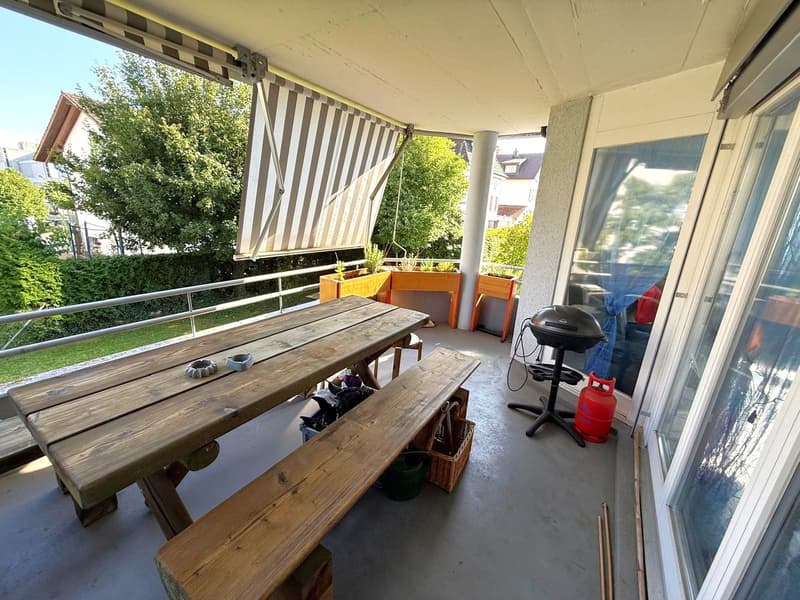 Appartamento attraente di 4,5 locali con balcone, garage e molto spazio di stoccaggio (4)