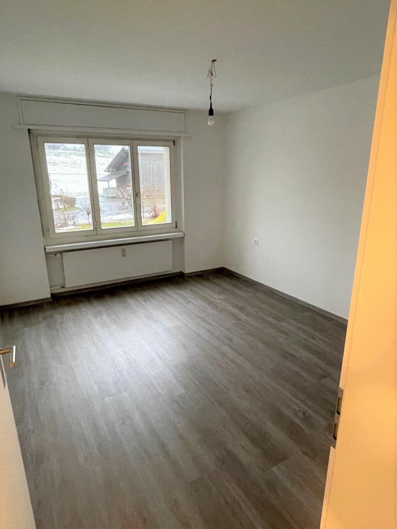Delizioso appartamento di 4.5 locali a Sumiswald – posizione tranquilla con vista panoramica (5)