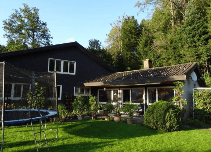 Spacious 9.5-room single-family house in Wattwil for rent - limited until 2028 (1)
