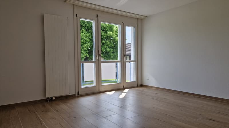 Helle, sehr freundliche und grosszügige 4.5-Zimmer-Wohnung in Züberwangen mit Balkon (7)