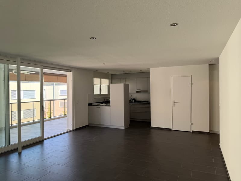 Bright 3.5-room apartment, 95 m², in a central location in Steffisburg (4)