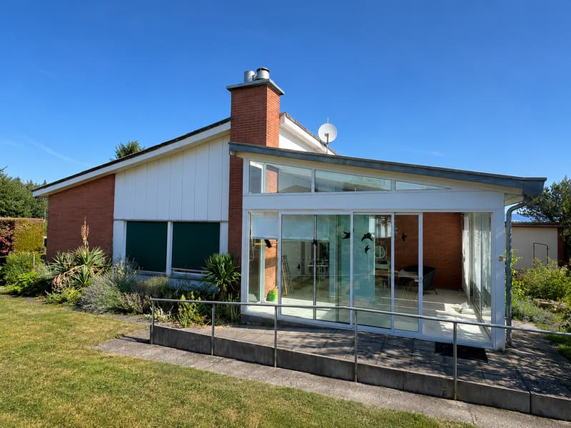 Detached 6.5-room single-family house with winter garden in Schalunen (2)
