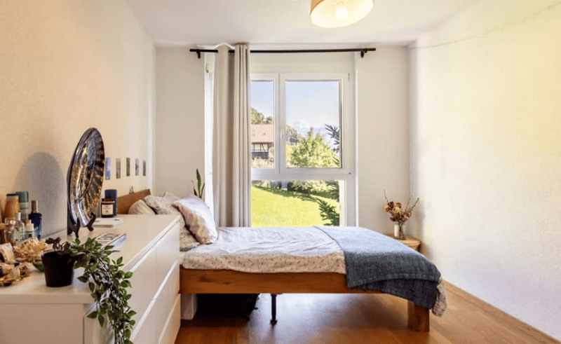 Wohnen, wo andere Ferien machen – 4.5-Zimmer-Wohnung mit See- & Alpenblick (4)