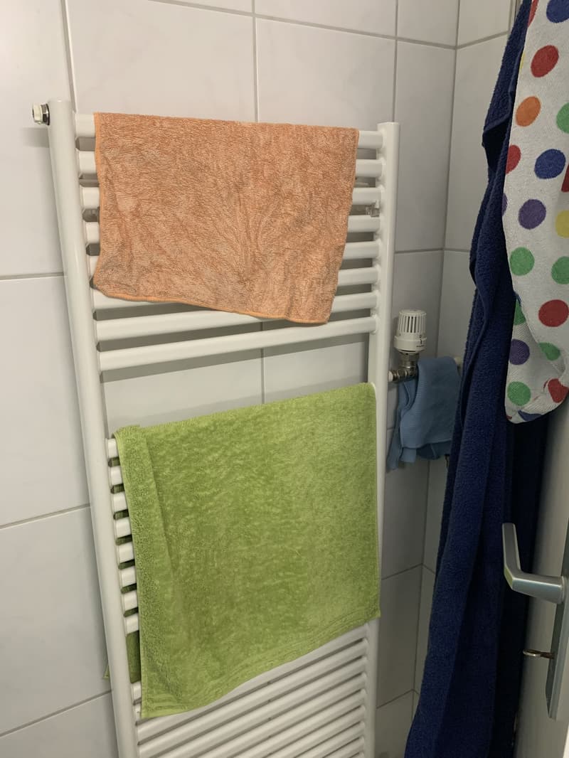 Appartement 3,5 pièces au rez-de-chaussée avec terrasse dans un quartier calme – avec place de parking extérieure à louer (13)