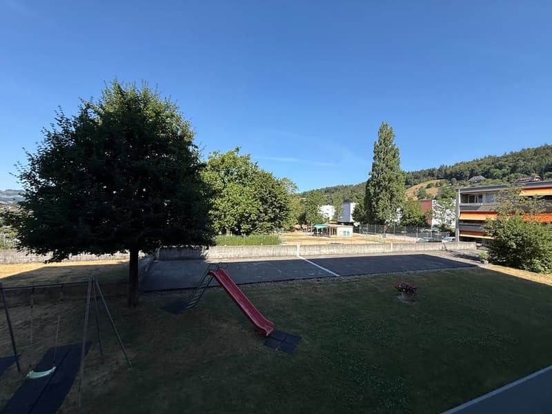 Appartement attractif de 3,5 pièces à Rüfenacht (10)