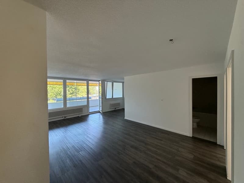 Appartement attractif de 3,5 pièces à Rüfenacht (1)