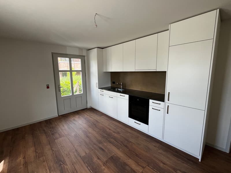 2-room apartment with seating area: First occupancy in a historic villa (4)