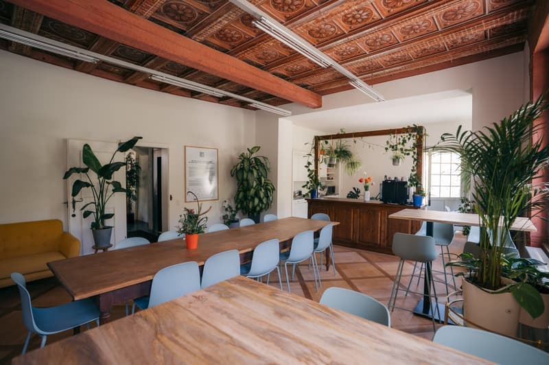 Office in the House by the River (18.6m2) (8)