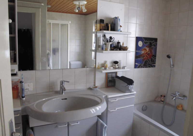 Ampio appartamento, su 2 piani, di 4,5 locali in una casa di 3 famiglie (2)