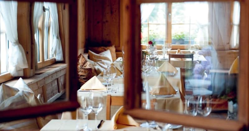 Sale of Landgasthof and Seminar Hotel Lueg Emmental (7)