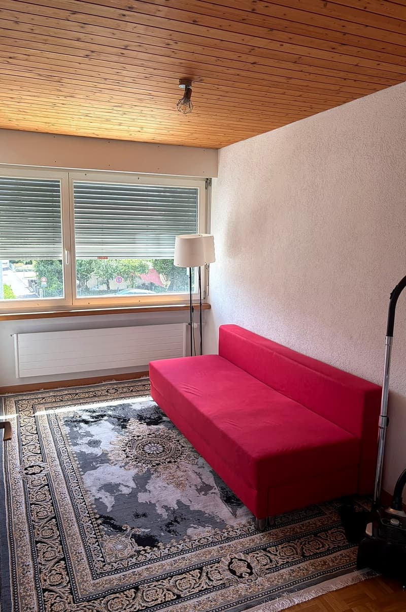 Wohnen, wo andere ihre Freizeit verbringen – gepflegte 3,5-Zimmer-Wohnung in Gwatt mit Balkon (4)