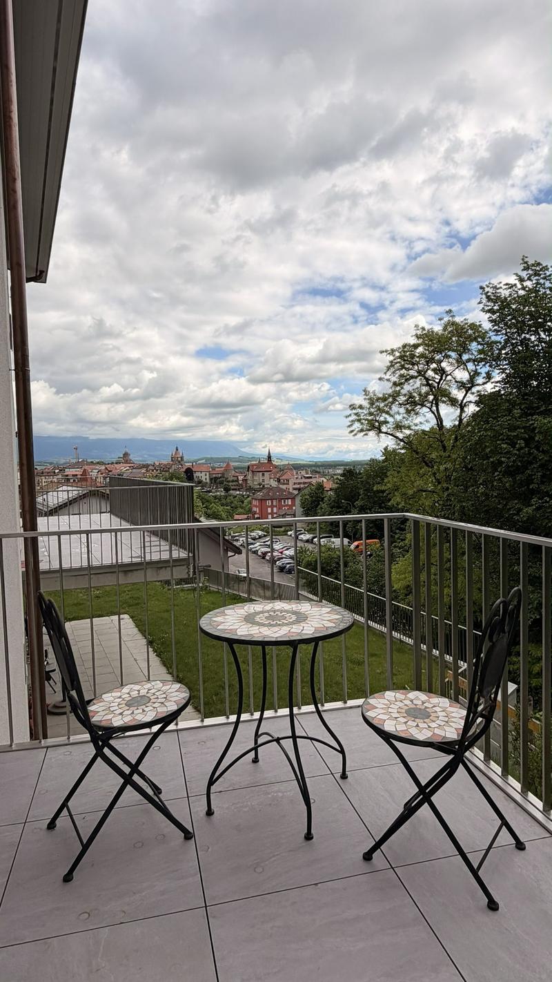 Modern semi-detached villa 5.5 rooms (2025), private garden, superb view, garage with direct access (5)