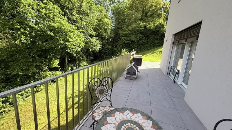 Modern semi-detached villa 5.5 rooms (2025), private garden, superb view, garage with direct access (6)