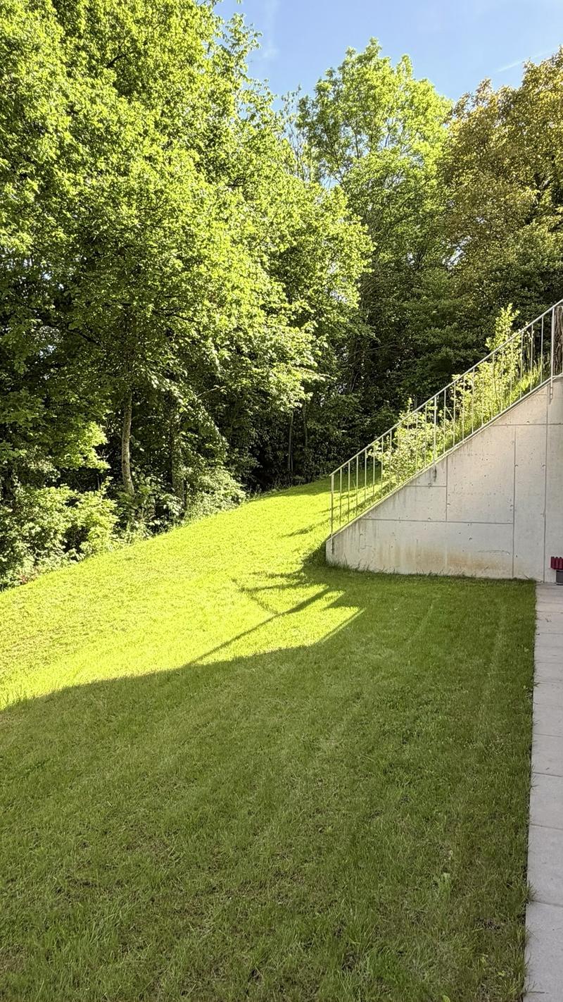 Modern semi-detached villa 5.5 rooms (2025), private garden, superb view, garage with direct access (4)