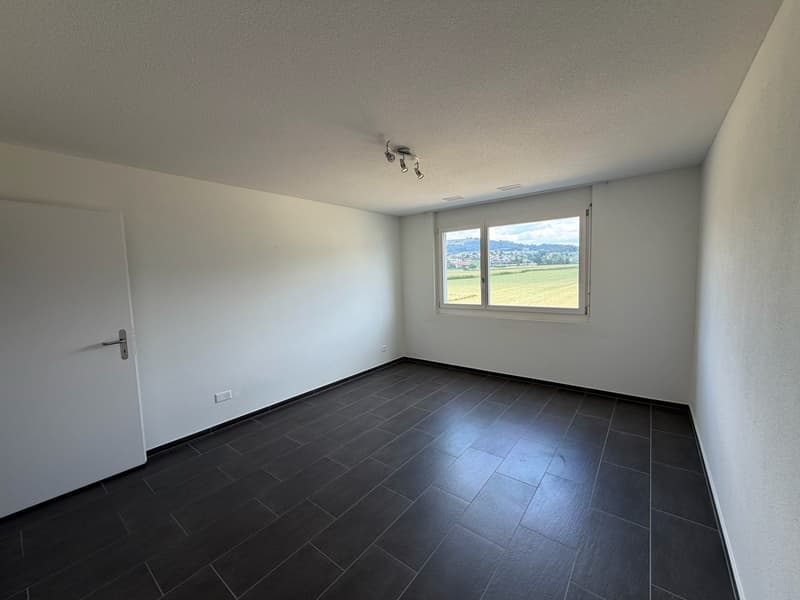 Lichtdurchflutete 3.5-Zimmer-Wohnung, 95 m², an zentraler Lage in Steffisburg (14)