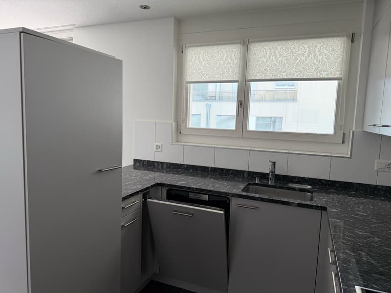 Appartamento 3.5 locali luminoso, 95 m², in posizione centrale a Steffisburg (8)