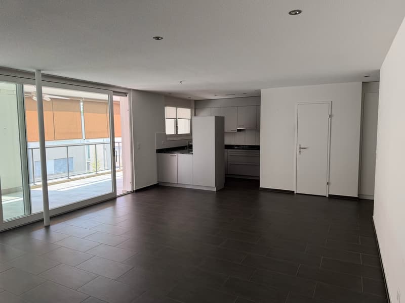 Appartamento 3.5 locali luminoso, 95 m², in posizione centrale a Steffisburg (9)