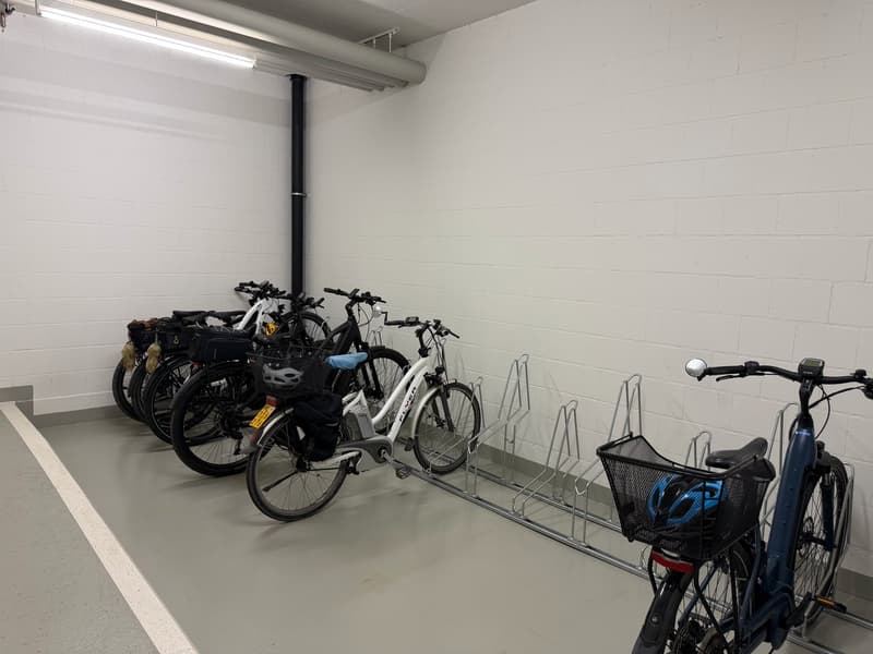 Appartamento 3.5 locali luminoso, 95 m², in posizione centrale a Steffisburg (12)