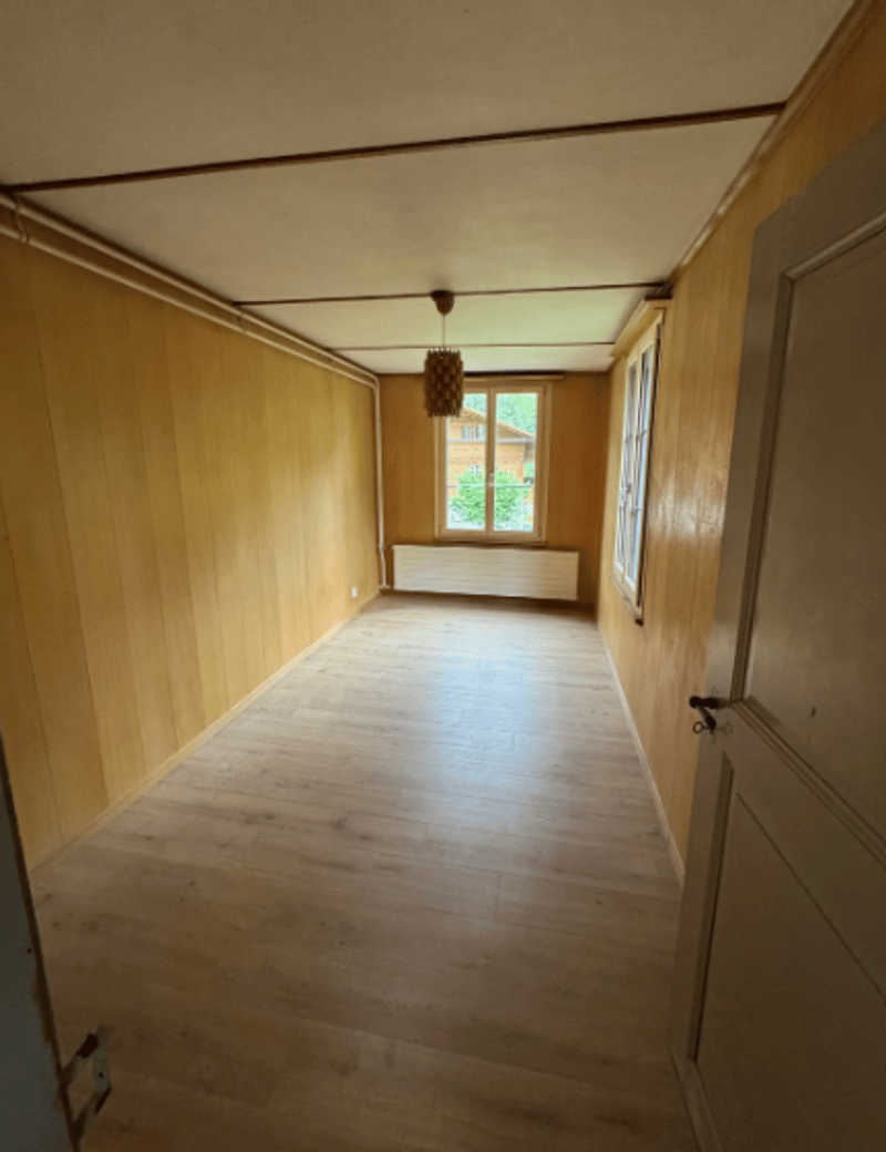Charmante 5.5-Zimmer-Wohnung in historischem Gebäude unweit des BHF (9)