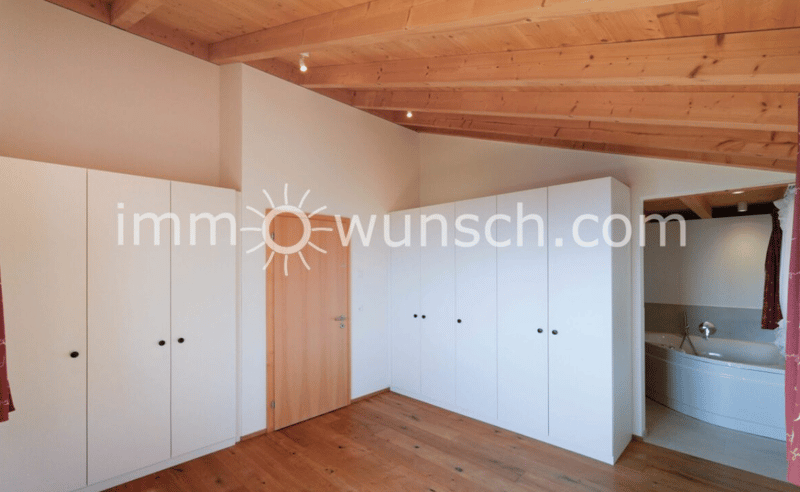 Natur, Ruhe und Wohnkomfort - modernes 6 ½ Zi. Chalet (7)