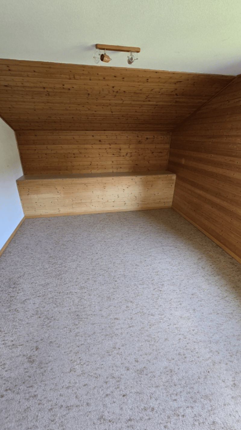 Grosszügige 3-Zimmer-Wohnung mit traumhafter See- und Bergsicht (6)