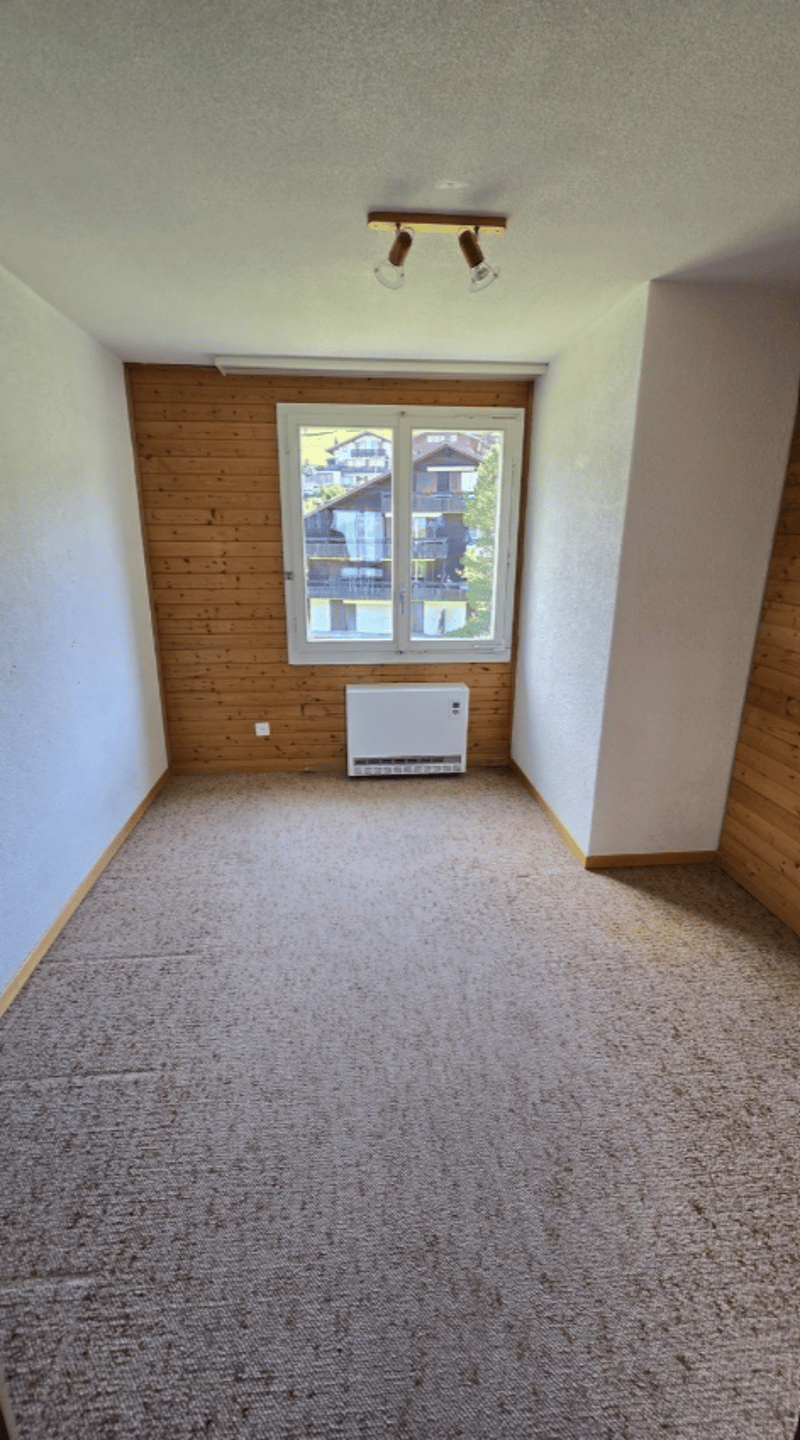 Grosszügige 3-Zimmer-Wohnung mit traumhafter See- und Bergsicht (3)