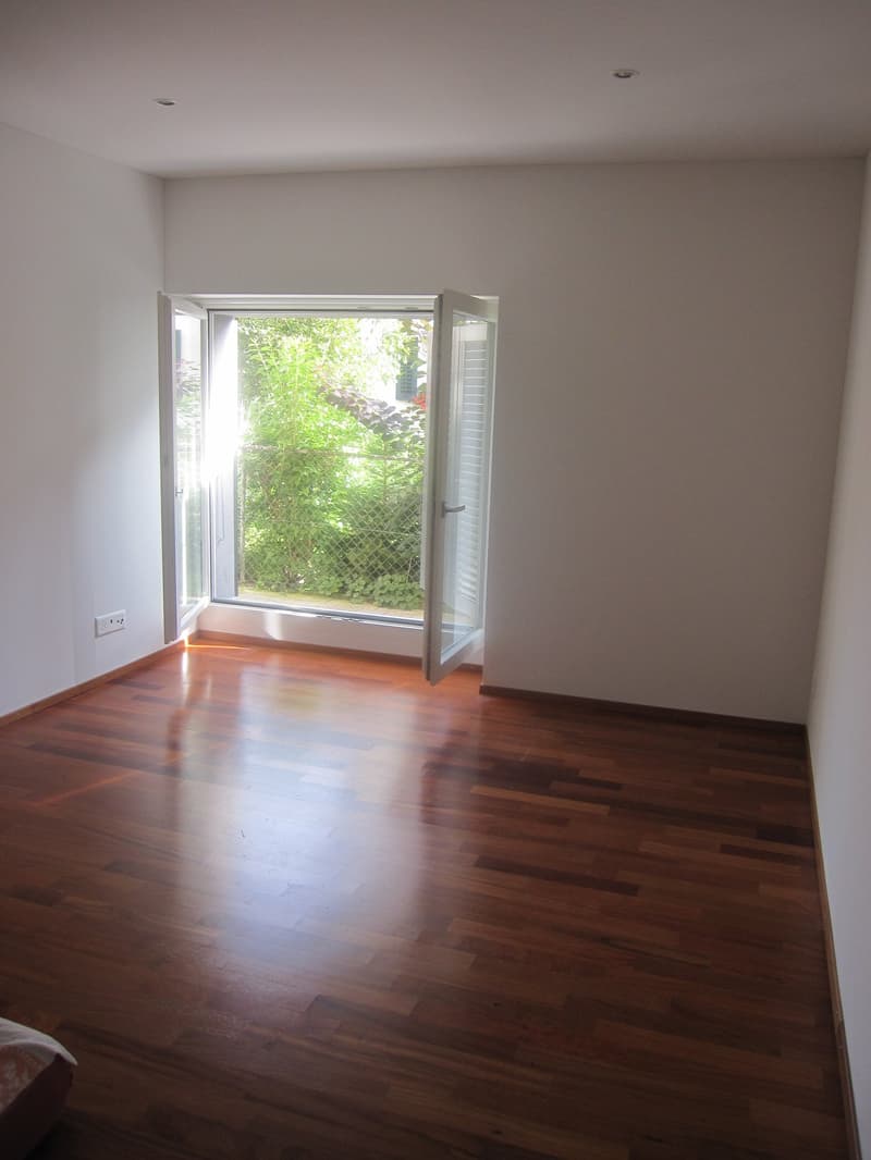 Im Zentrum von Wädenswil moderne 2,5-Zimmer Wohnung (5)