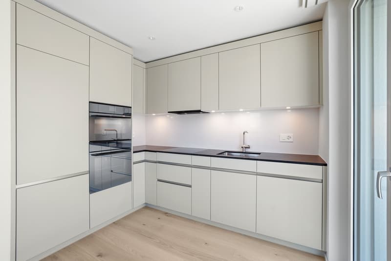 Erstbezug: Stilvolle und grosszügige Maisonette-Wohnung (5)