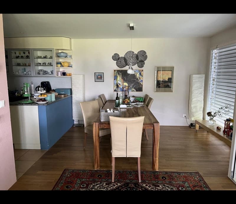 Wunderschöne, grosszügige 4.5-Zimmer-Wohnung mit See- und Panoramasicht (3)