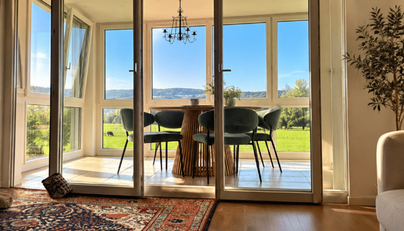 Wunderschöne, grosszügige 4.5-Zimmer-Wohnung mit See- und Panoramasicht (9)