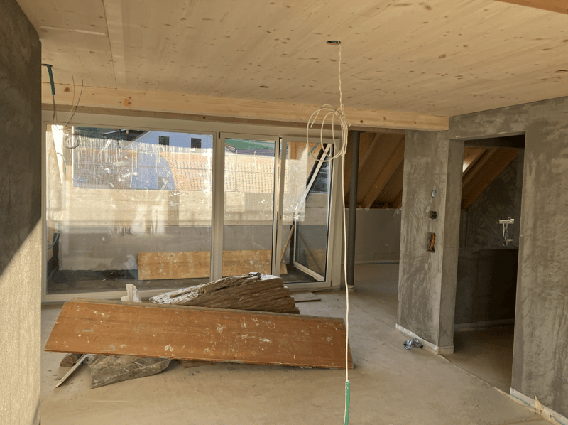 Neue 4 1/2 Zimmer Galerie Wohnung (5)