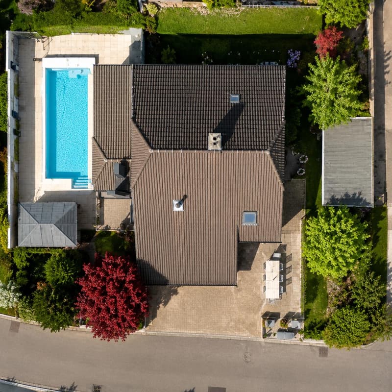 Ihr neues Zuhause in Kestenholz – grosszügiges Einfamilienhaus mit Pool und beheiztem Wintergarten (2)