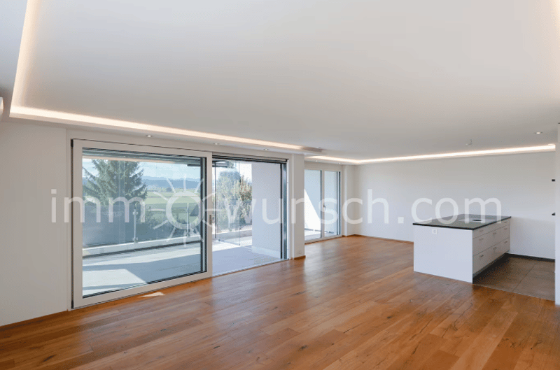 Moderne 3 ½ Zi. EGTW, mit Teil verglastem Balkon - herrlicher Fernsicht Walliser- und Berner Alpen (4)